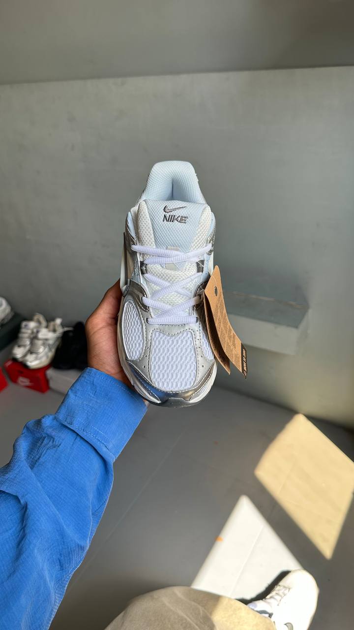 Nike V5 RNR