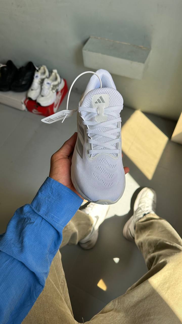adidas Adistar 3